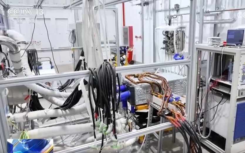 商业保险开发、氢能产品耐久性验证 新能源汽车高质量发展按下“加速键”