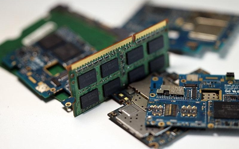 魅族暂停手机自研硬件背后：算力导致内存需求激增，短期难看到价格回落