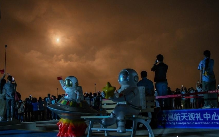 中国成功发射通信技术试验卫星二十四号