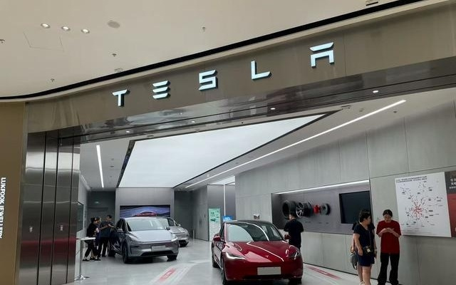 “特供”中国市场，特斯拉Model Y L能否成销量救星？