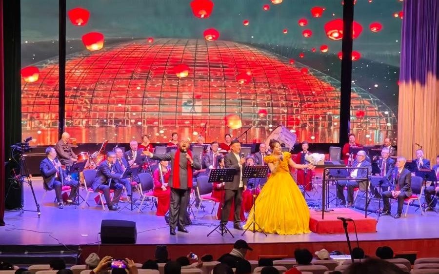 全国首创！“市民AI应用扫盲行动”动员大会在浦东金海举行