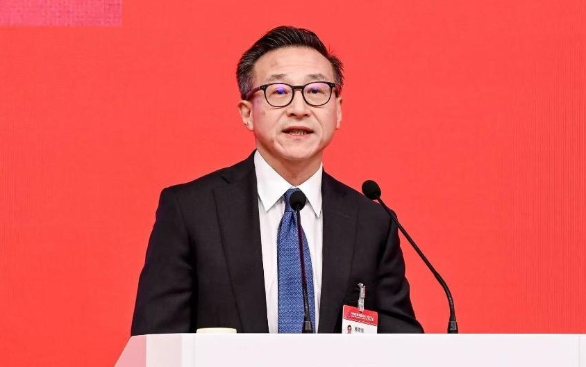 蔡崇信:发展AI终极目标并非仅研发前沿模型,而是推动AI应用普及