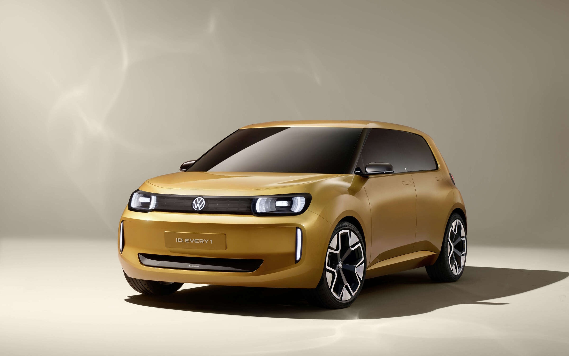 大众-Rivian 合资企业成立一年，大众系参考车辆 2026Q1 启动冬测