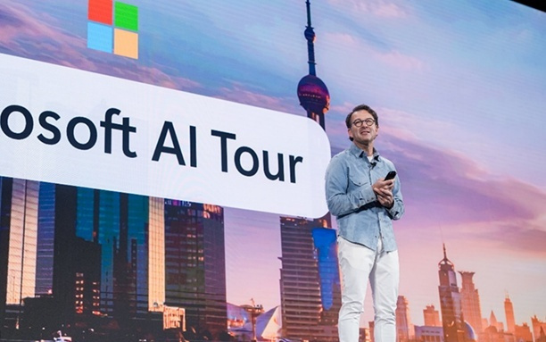 智能体走向企业核心，微软晒关键技术进展，Copilot日活使用量飙10倍