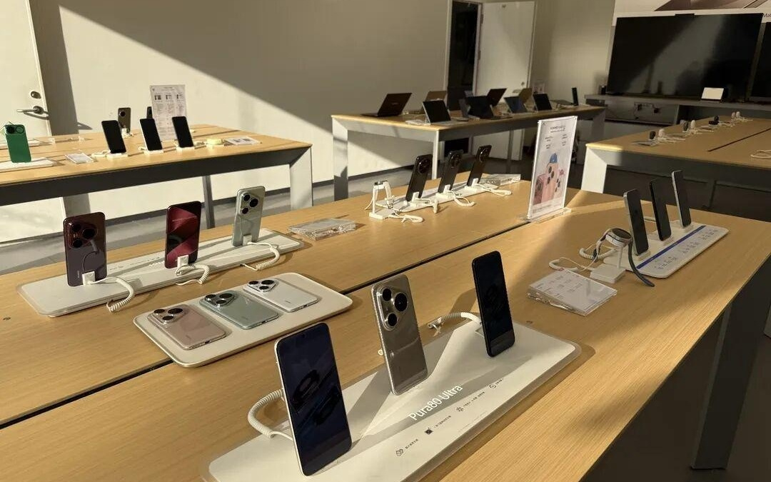 长沙手机市场迎调价潮，部分机型价格已率先上涨