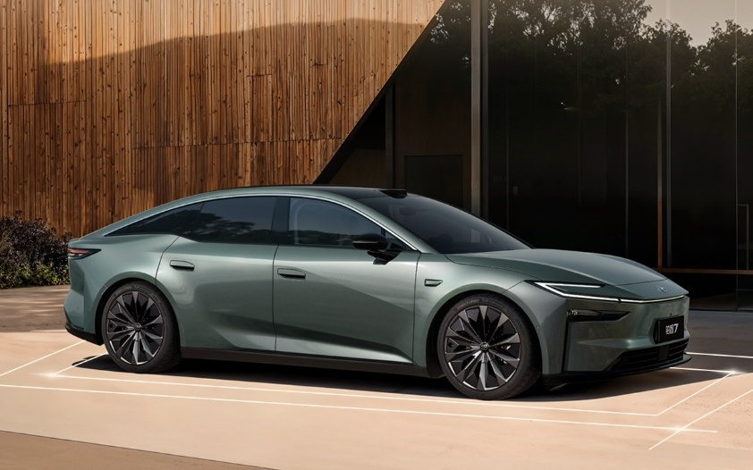 广汽丰田铂智7全系搭载华为DriveONE电机