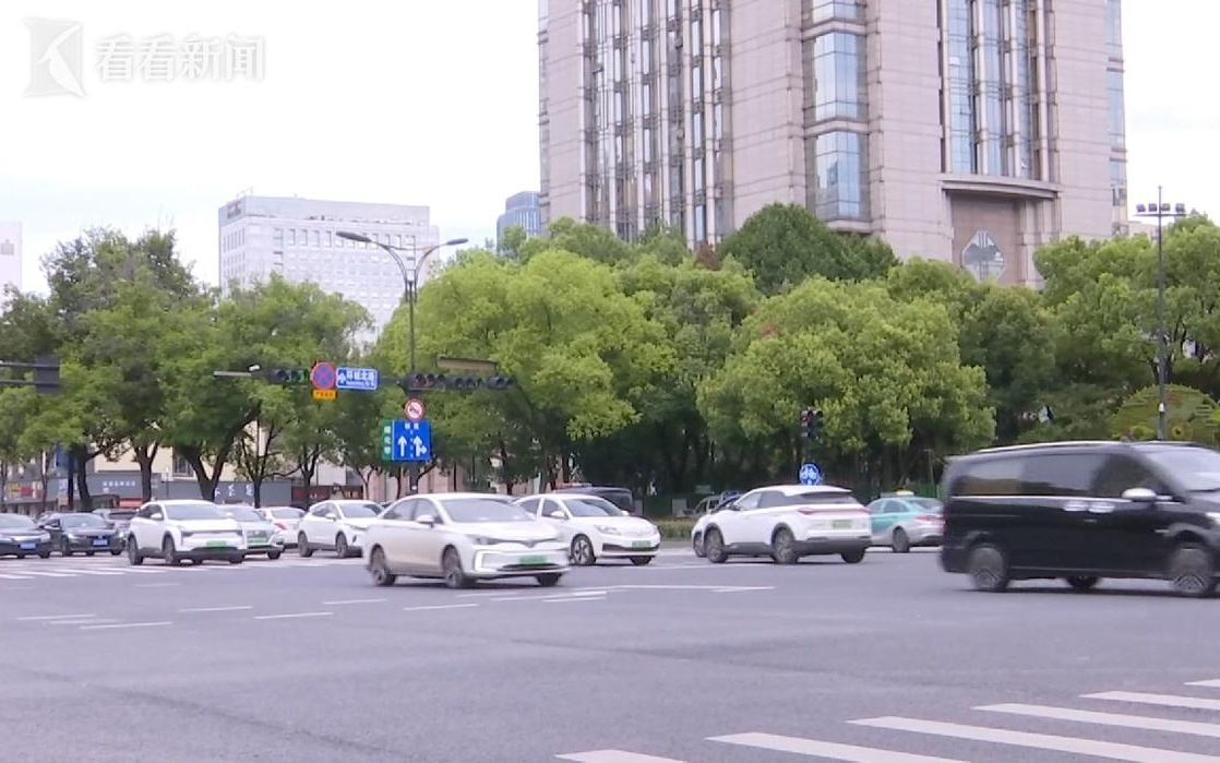 网约车平台集体官宣“降抽成”司机为何不买账？