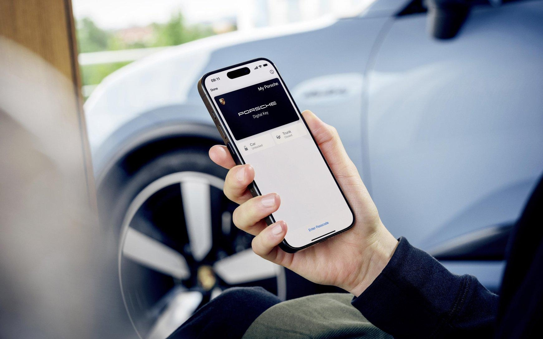 保时捷官宣2026年为纯电Macan与卡宴引入苹果数字车钥匙支持