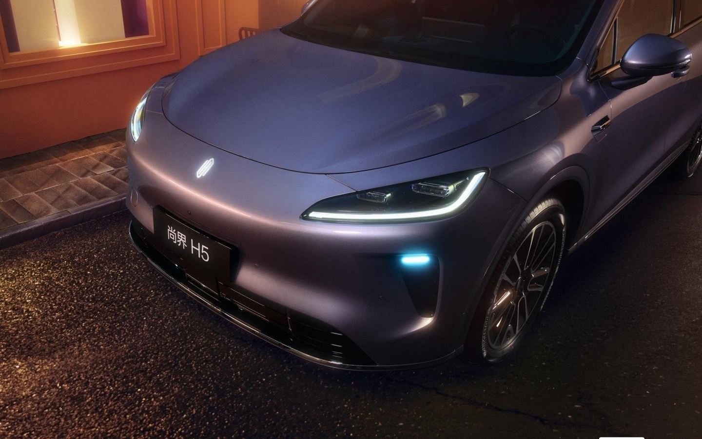 鸿蒙智行尚界H5汽车11月交付破1万台