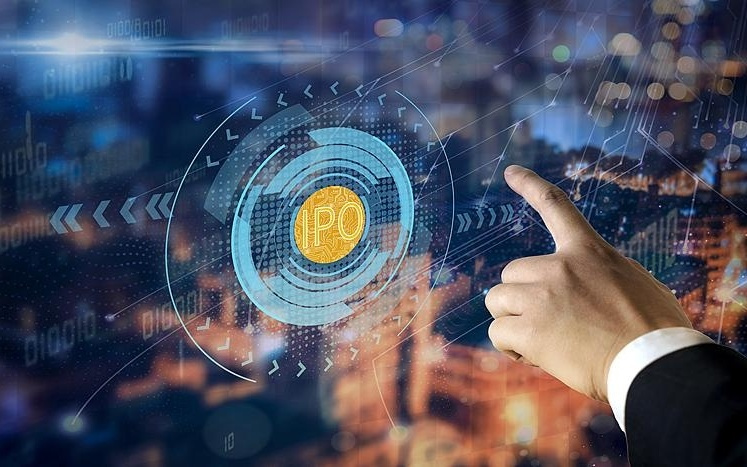 半导体赴港潮再填猛将！获阿里、大摩抢筹，澜起科技港股首秀涨64%，市值破2100亿港元