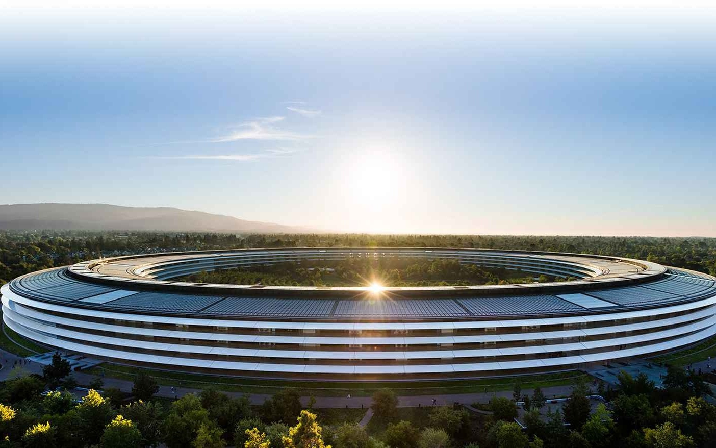 苹果公司正在进行裁员 已裁减数十名销售人员