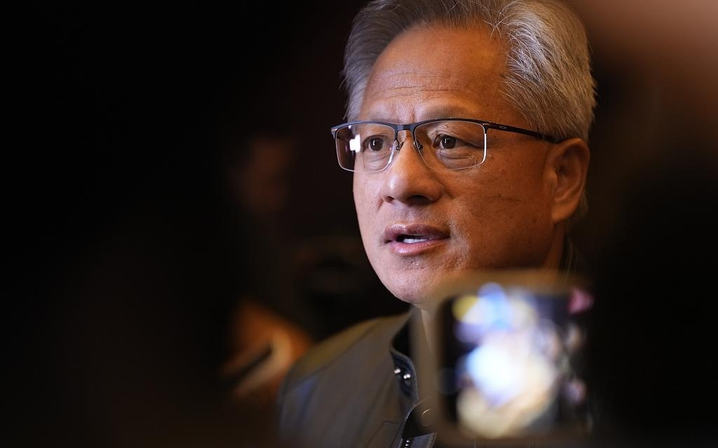 黄仁勋在华宣布消息，预计不久后启动交付，英伟达获准向中国出口H20芯片