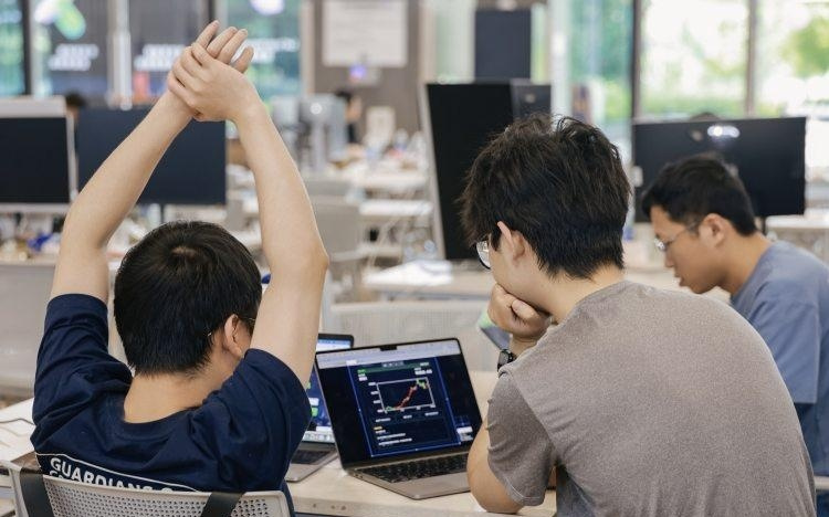 当AI“席卷”AI，AI工程师们都在“卷”啥？