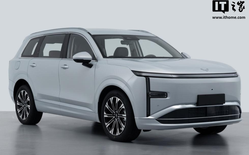 五菱全新大六座SUV车型星光L官宣，4月10日正式亮相