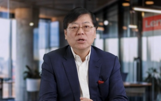 “AI泡沫论”遭遇数据检验，联想AI收入同比增长72%