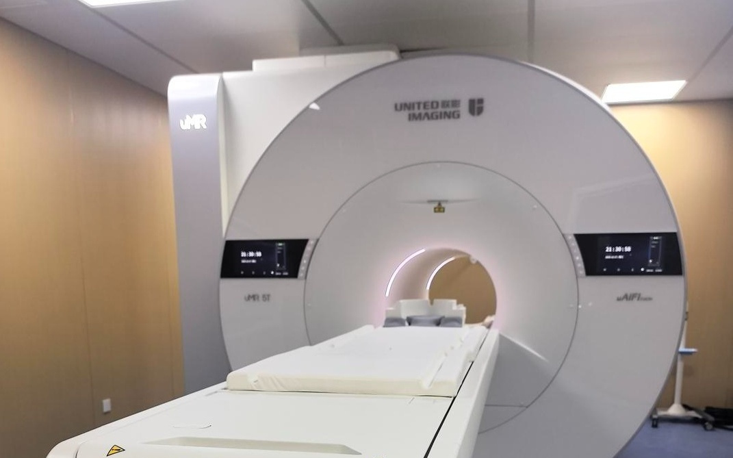 強度約為地球磁場10萬倍，四川首臺超高場5.0T磁共振正式投用