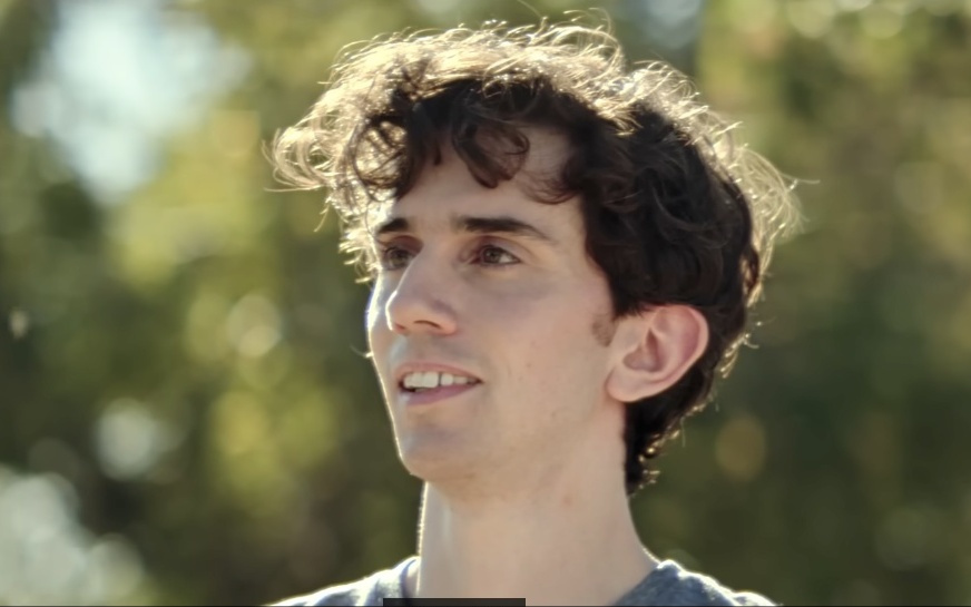 豪掷上亿只为说我不恰饭？Claude这波骑脸，奥特曼彻底急了