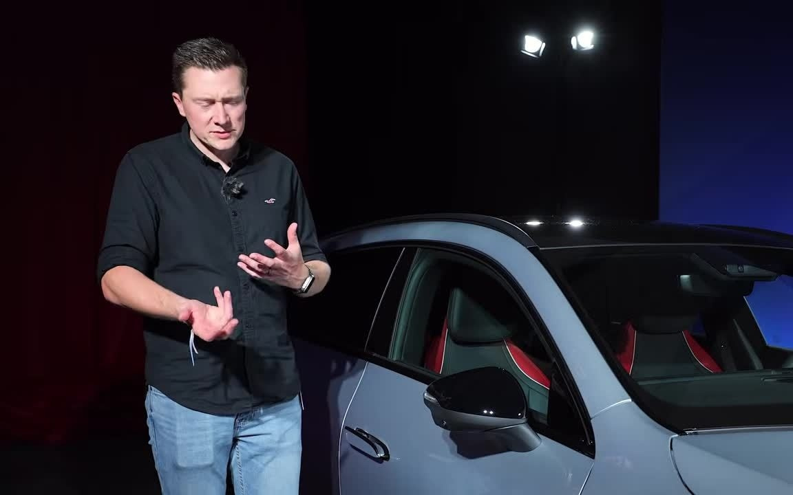 奔驰发布首款电动旅行车 CLA Shooting Brake：总行李空间1290升