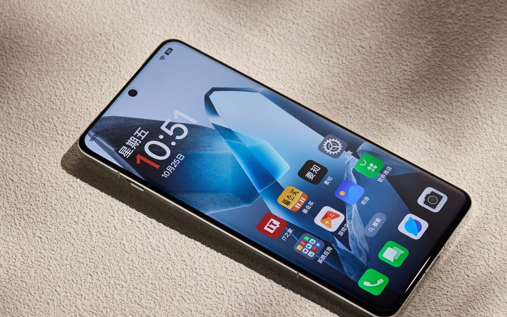 OPPO 刘浩然：一加 15 远比想象好看，是自己最近几年最爱的设计