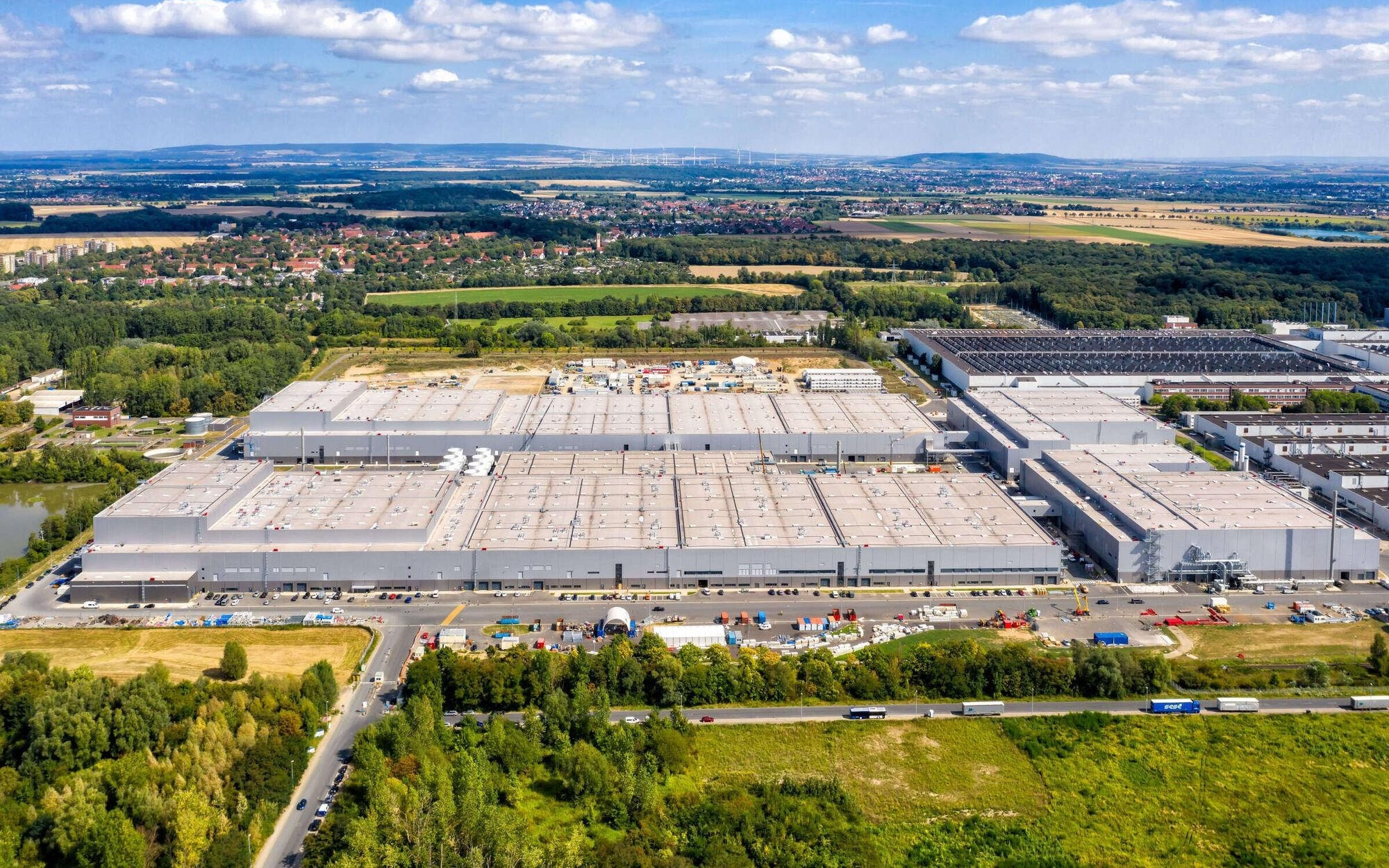 大眾旗下PowerCo首次完全在歐洲實(shí)現(xiàn)電池電芯設(shè)計(jì)、開發(fā)、生產(chǎn)