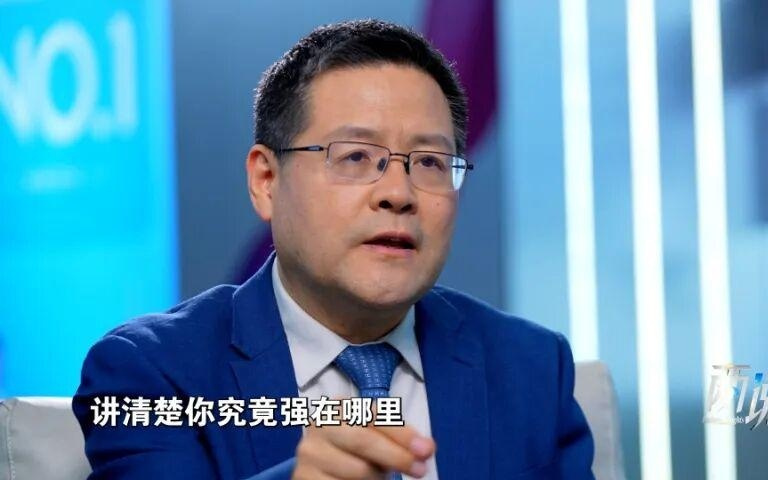 人形机器人的“硬核样本”解析 | 两说