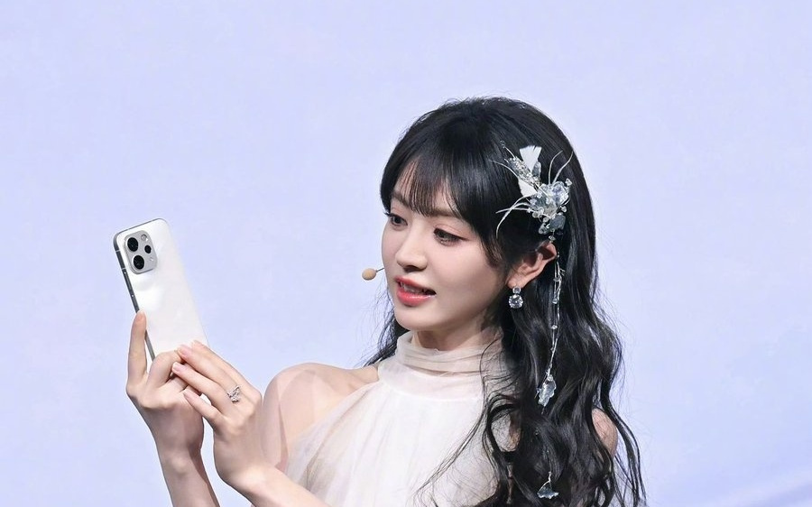 国产手机,冲出一位“战斗天使”