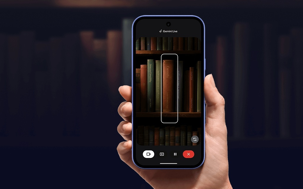 深蓝色谷歌Pixel 10a手机宣传图曝光，2月18日上市