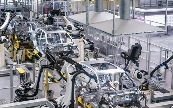 产业结构不断优化 四川汽车产量重回百万辆量级