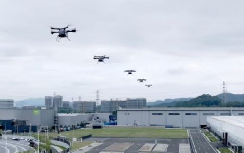 小鹏汇天「陆地航母」批量下线