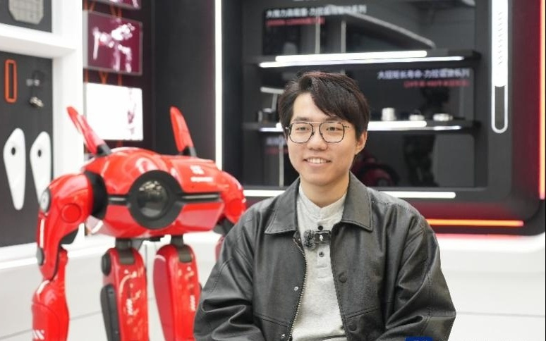 VLA工程师安鹏举：年轻人就要在“机器人第一城”卷一卷