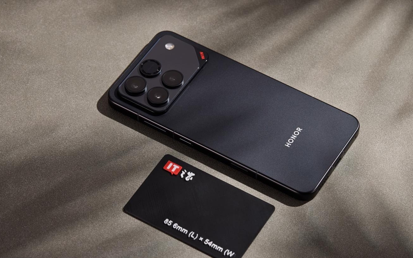 荣耀WIN系列手机全面适配《三角洲行动》游戏原生165超高帧