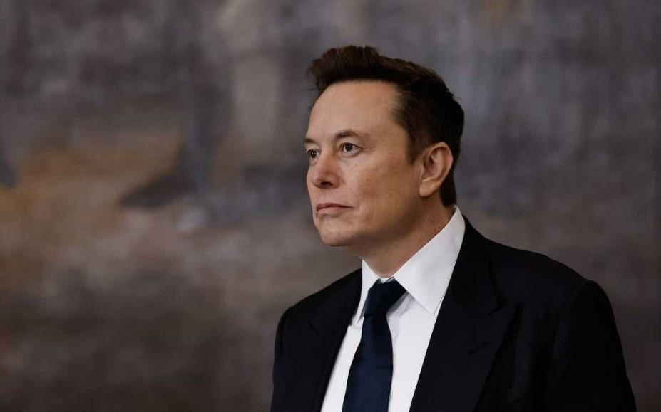 “史上首位”,外媒:SpaceX估值飙升助推马斯克身家突破6000亿美元大关