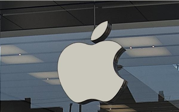 苹果谷歌AI联姻 分析师：有两大原因迫使苹果这么做