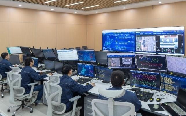 全国首例电力“无人机虚拟驾驶舱”在武汉投用