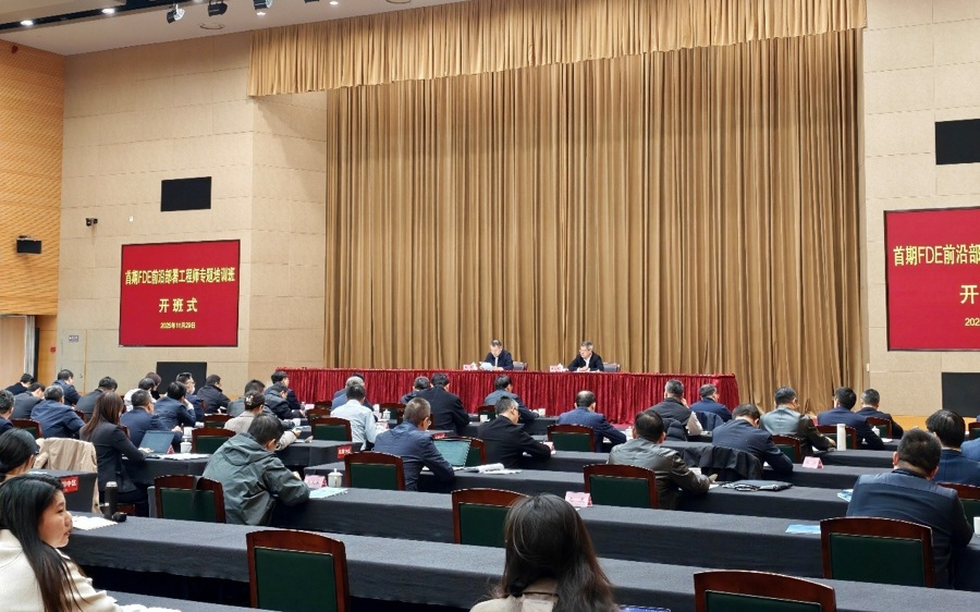 将模型与企业场景深度结合，这个AI新兴复合型职位人才紧缺