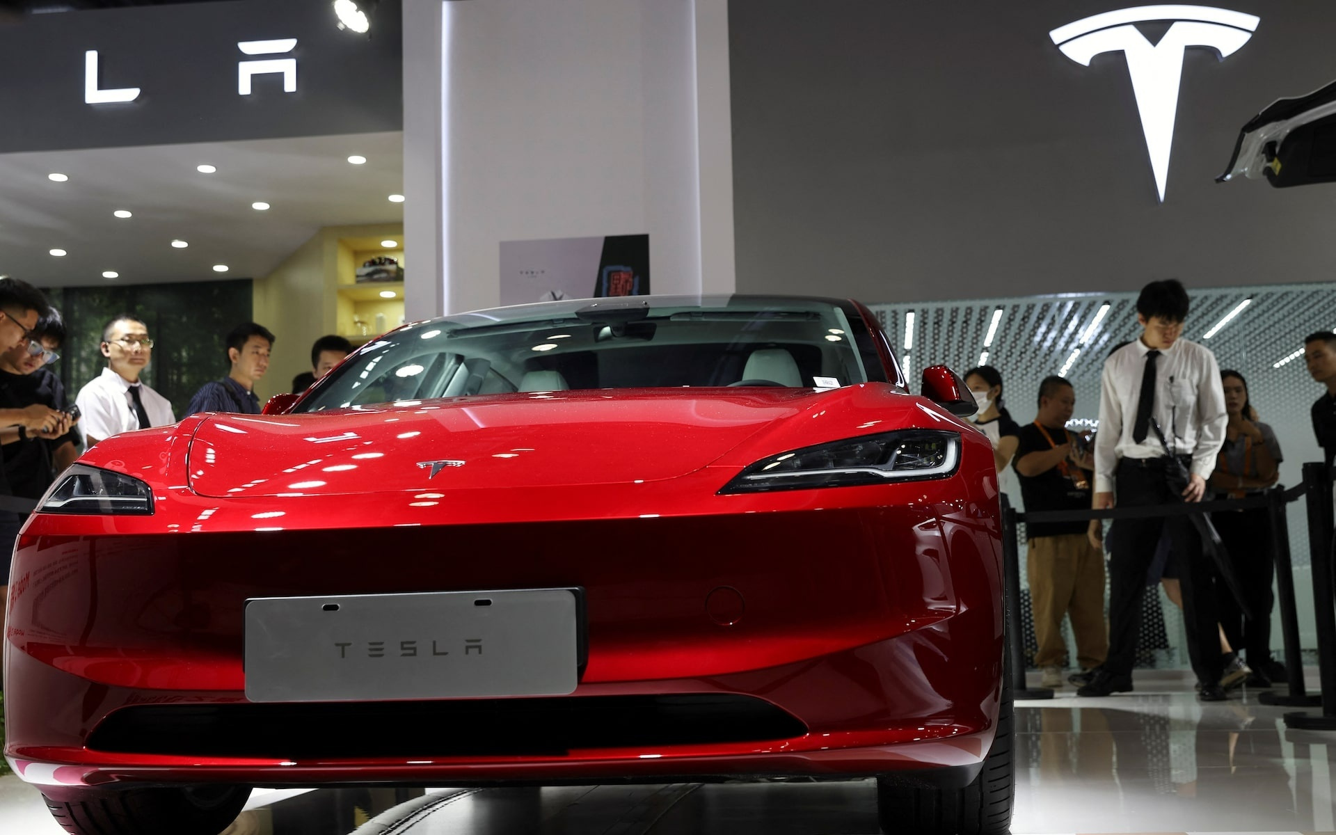 特斯拉上海工厂2月出口同比增长5倍！