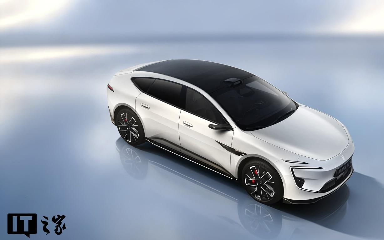 新阿维塔12上市/ 06T预售发布会定档4月8日举行