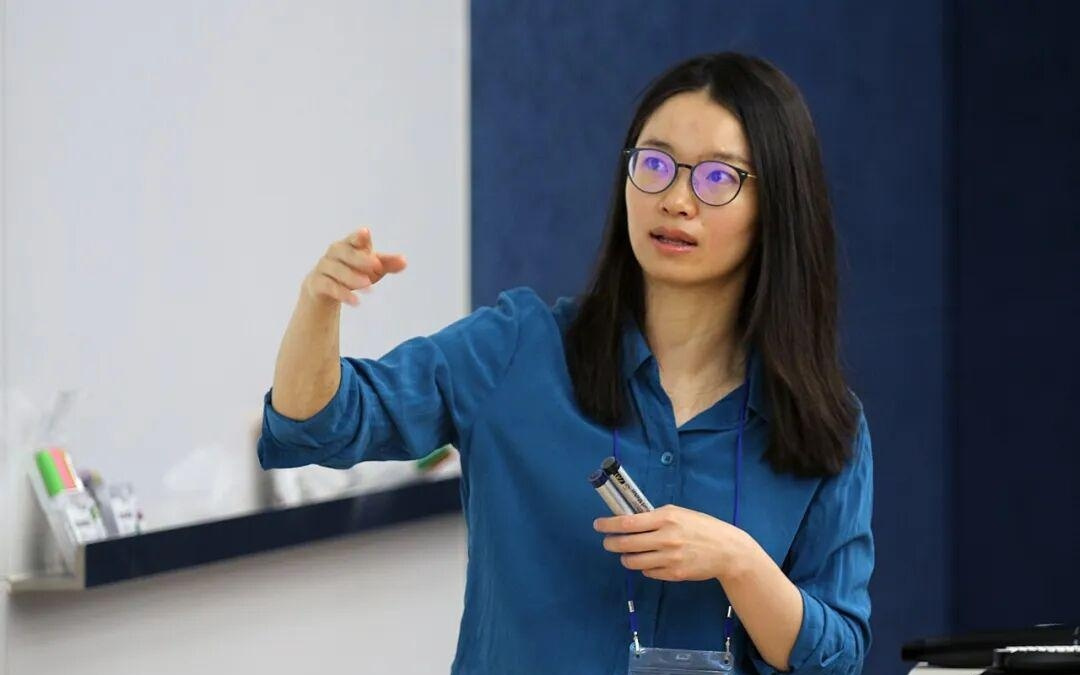 你敢相信么，DeepSeek居然是今年的事……时间怎么过得又快又慢？