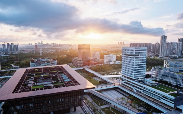 500场景入林，深圳坪山如何养好“龙虾”？