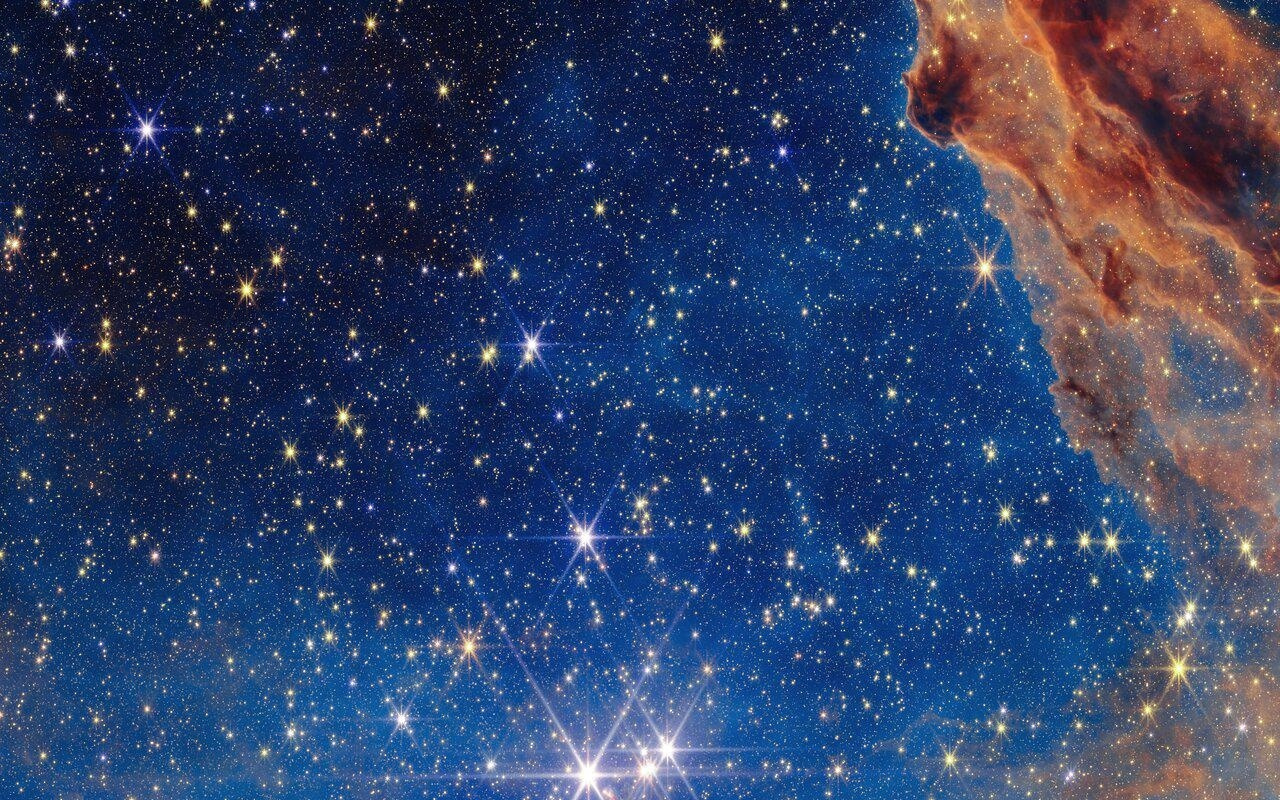 红外镜头下的宇宙摇篮：Pismis 24 星团新图曝光