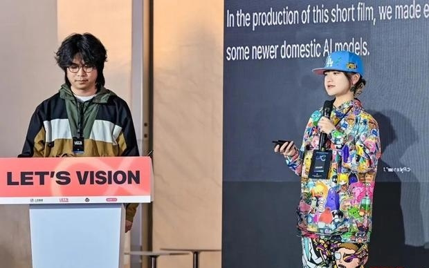 互联网优创者“说” | 当AI小猫遇见魔都，海辛与阿文的“城市漫游”