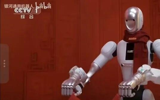 春晚叠衣服的机器人，原来背后还有这家杭州企业的一部分“功劳”