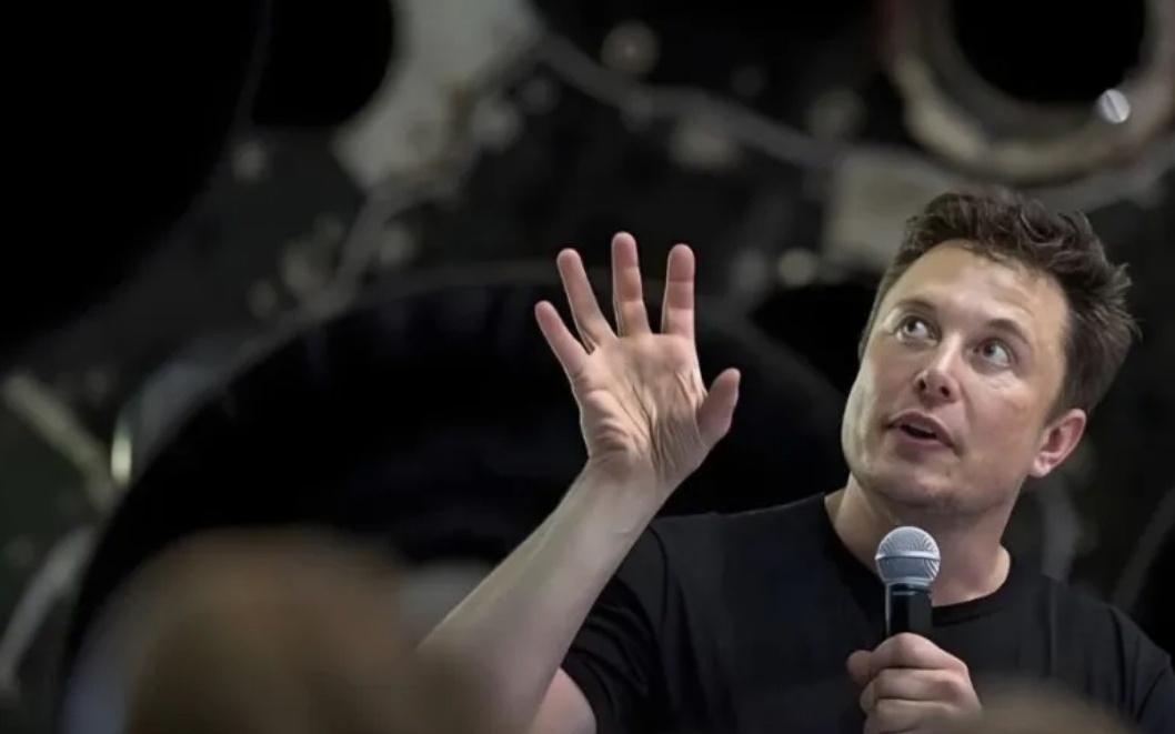 马斯克AI军备赛加速