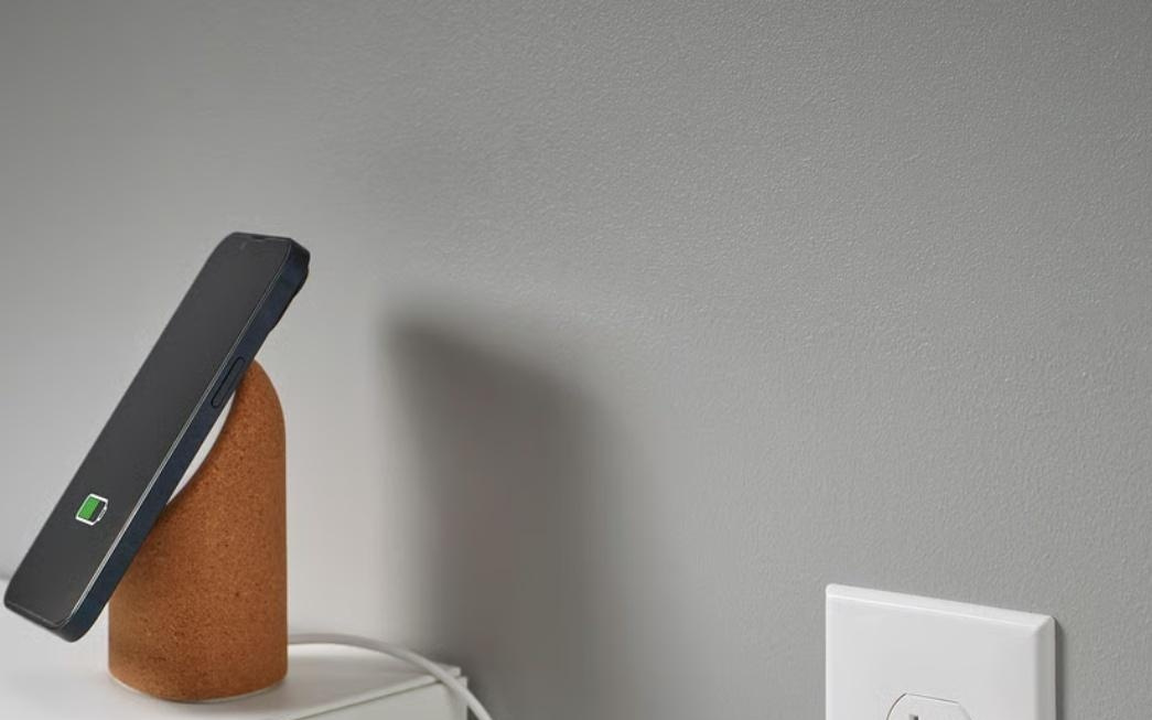 宜家推出SJÖSS赫约斯20W充电器，售价3.99美元