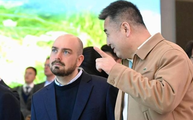 从“苹果首选”到“德企组团”，成都凭什么？｜成都发展