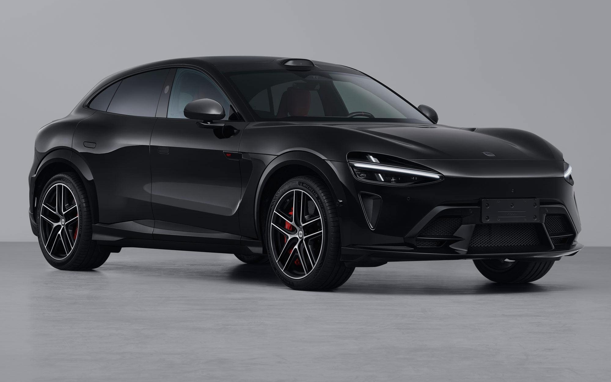 宽胎+黑化：新款小米YU7申报图公布