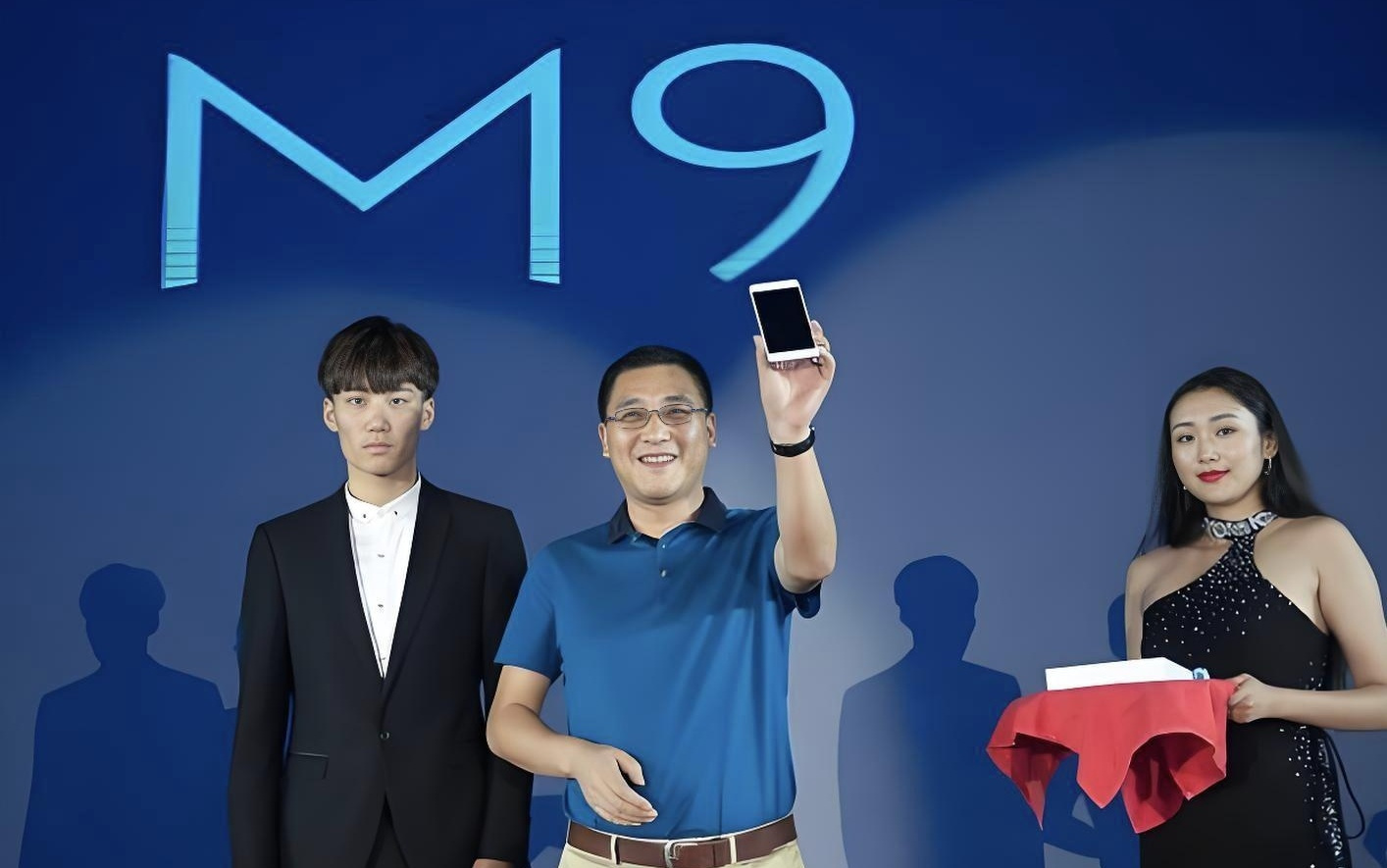 在鳥巢開過發布會的陳凱峰，決定不再做手機品牌｜我們的四分之一世紀