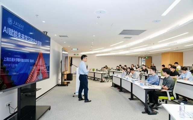 大数据、区块链、数据安全工程师也可参与职称评审！徐汇数字人才培训有干货