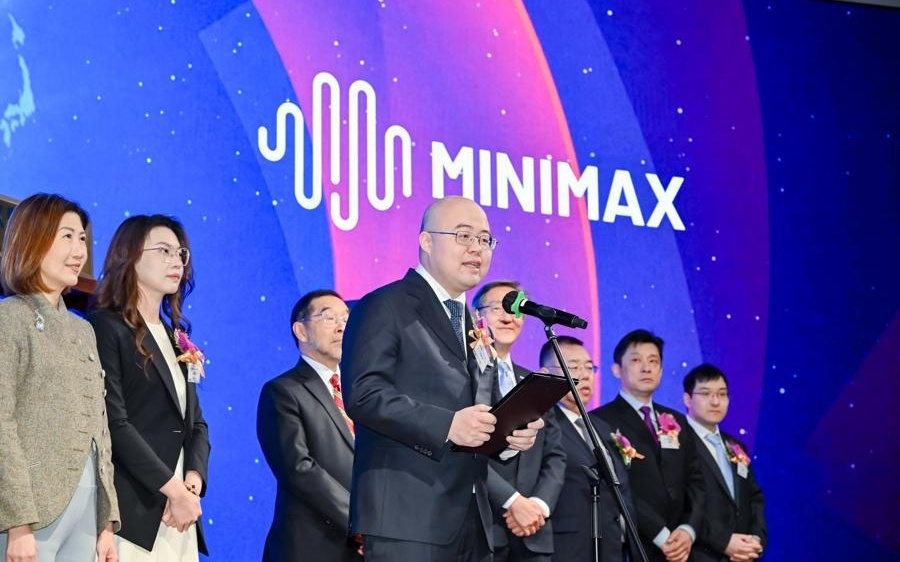 从“百模大战”到“十个手指头能数过来”，我们为什么还要“死磕”基础大模型