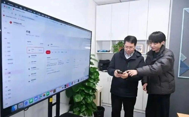 AI浪潮，重庆如何点亮“未来星”？